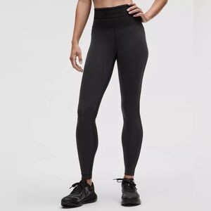 Lululemon License to Train LOGO Edition size 8 Black 28” Inseam